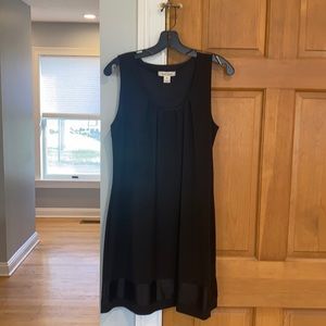 White House/Black Market Size Medium Black Sheath Dress